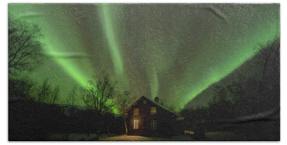 Landscape Hand Towel featuring the photograph Christmas Lights by Pekka Sammallahti