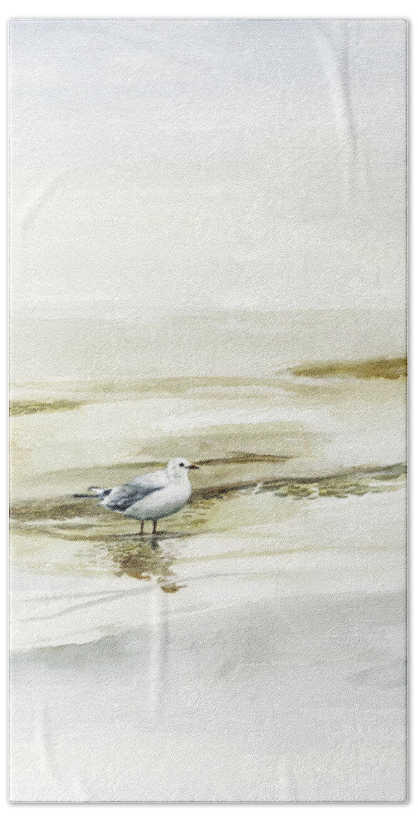 Coastal & Tropical+animals & Nature+birds Hand Towel featuring the painting Coastal Gull I by Victoria Borges