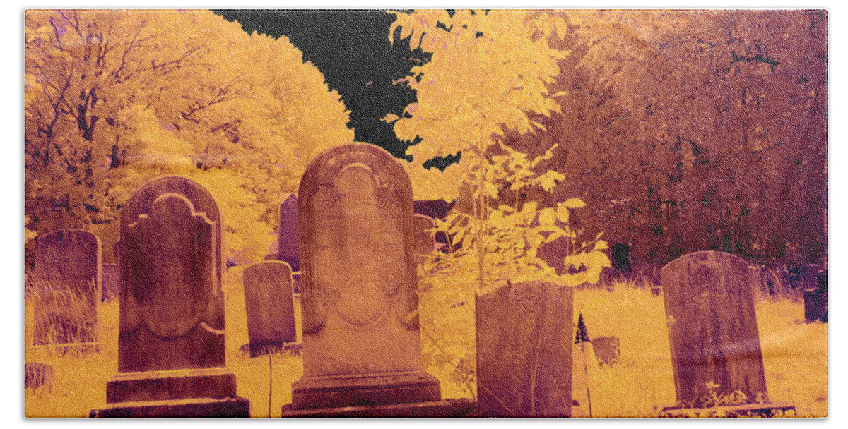 Dir-c-1176-c Bath Towel featuring the photograph Color Infrared Tombstones by Paul W Faust - Impressions of Light