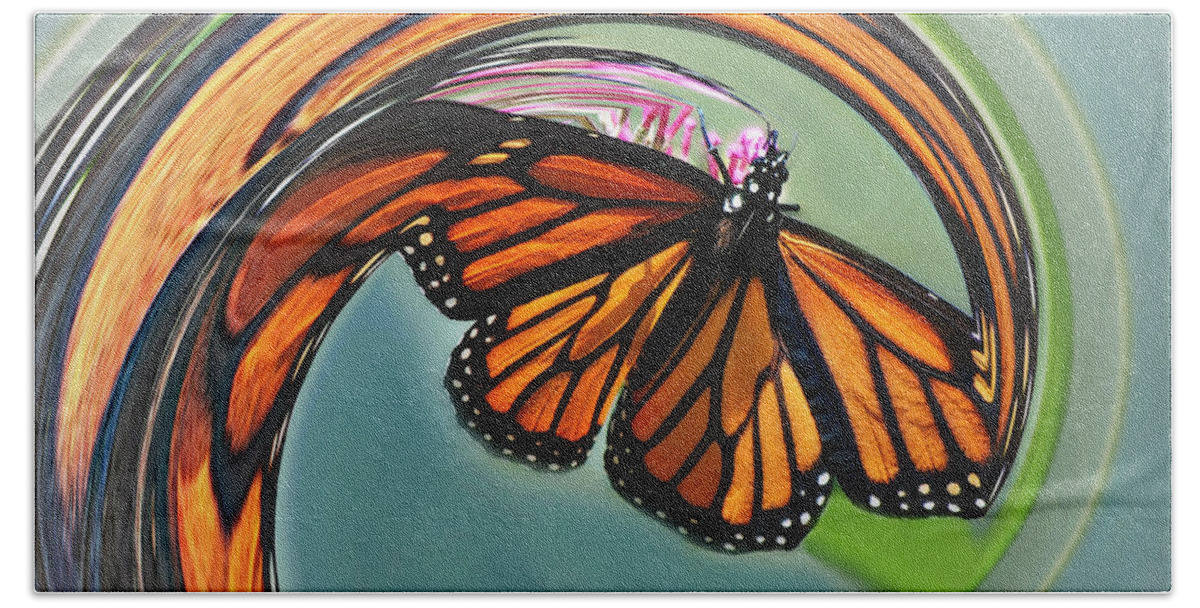 Butterfly Bath Towel featuring the photograph Cyclonic Monarch Butterfly by Marilyn DeBlock