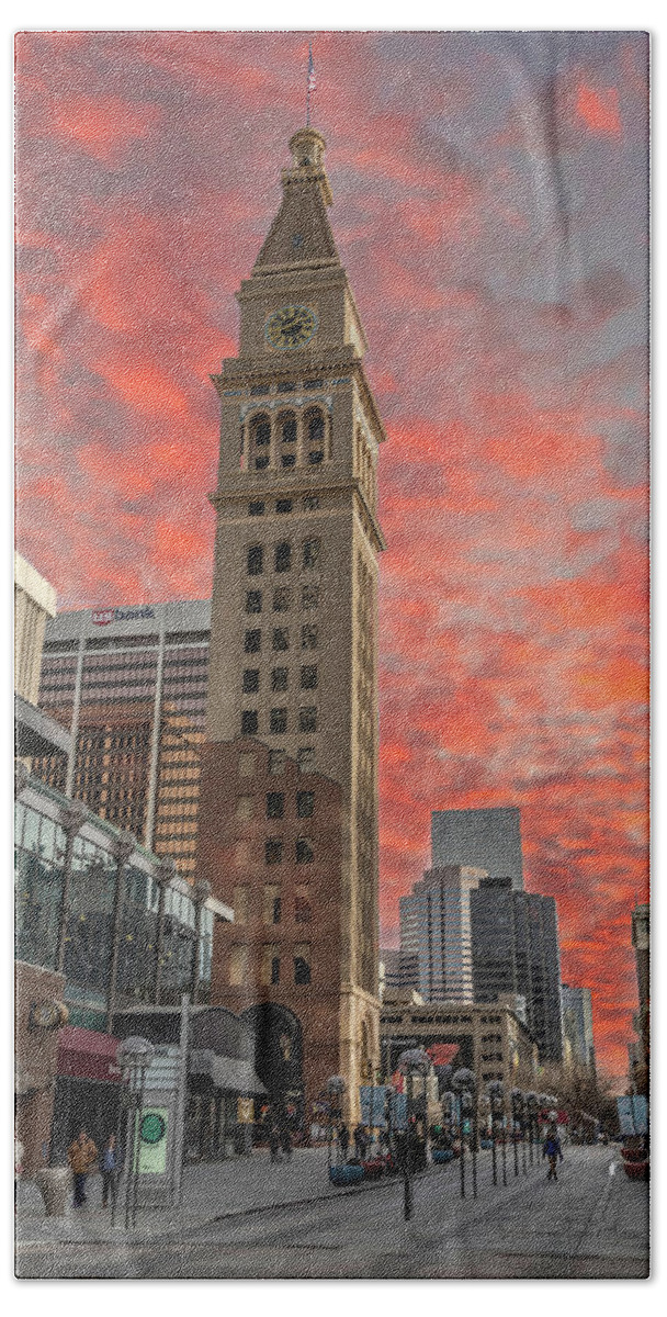 D And F Tower Hand Towel featuring the photograph D And F Tower by Lorraine Baum