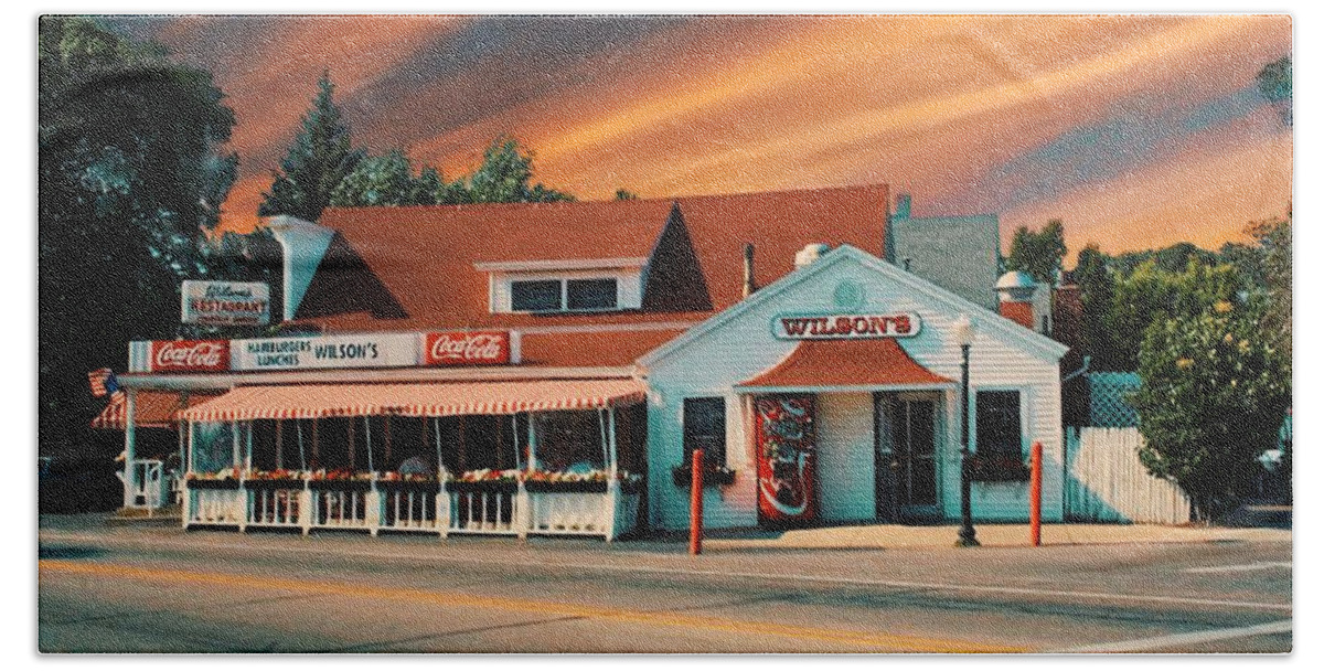 Wilsons Diner Bath Sheet featuring the photograph End of the day at Wilson's Diner Ephraim Wisconsin by Tommy Anderson