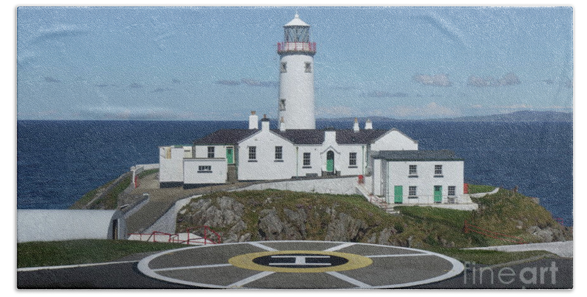 Fanad Lighthouse Donegal Wildatlanticway Ireland Photography Landscape Print Canvas Bath Towel featuring the photograph Fanad lighthouse by Peter Skelton