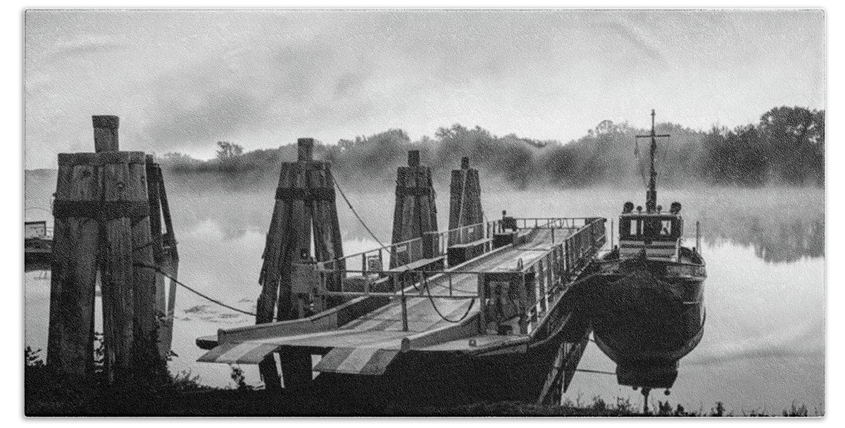 Black And White Bath Towel featuring the photograph Ferry at Rocky Hill Connecticut by Kyle Lee