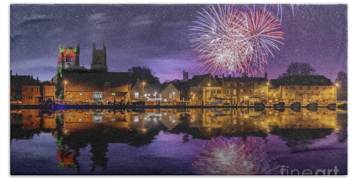 Norfolk Hand Towel featuring the photograph Norfolk firework display over Kings Lynn England by Simon Bratt