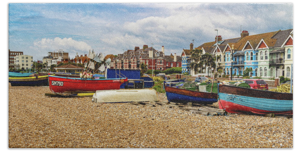 Boats Bath Towel featuring the photograph Fishing Boats on Worthing Beach by Roslyn Wilkins
