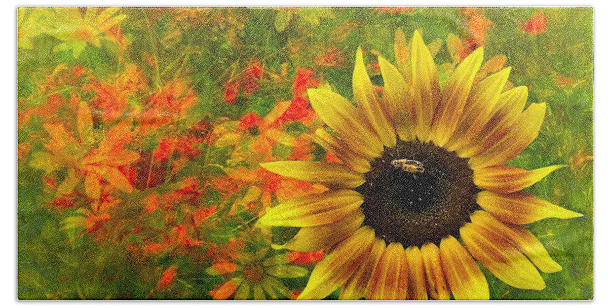  Hand Towel featuring the photograph Flower Explosion by Jack Wilson