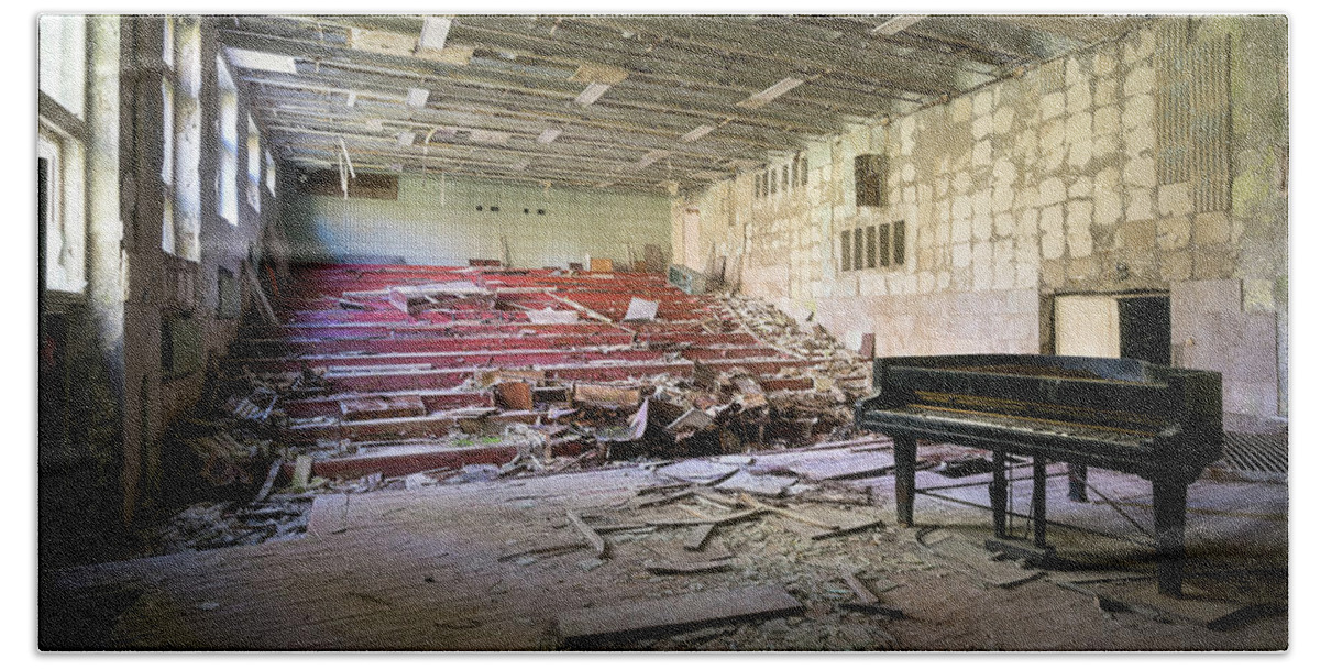 Urban Bath Towel featuring the photograph Former Theatre in Pripyat, Chernobyl by Roman Robroek