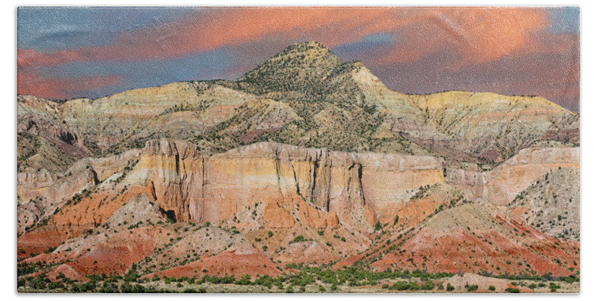 Ghost Ranch Bath Towel featuring the photograph Ghost Ranch Mountain Pastels by Kathleen Bishop