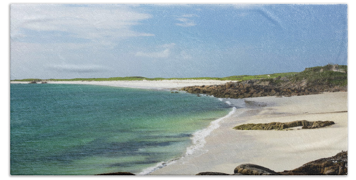 Ip_71327019 Hand Towel featuring the photograph Gurteen Bay Beach, Roundstone, County Galway, Ireland by Konrad Wothe