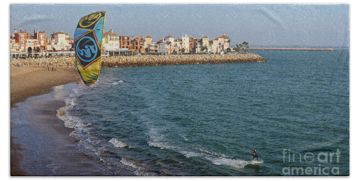 City Bath Towel featuring the photograph Kite Surfing at Fuerte Ciudad Beach by Pablo Avanzini