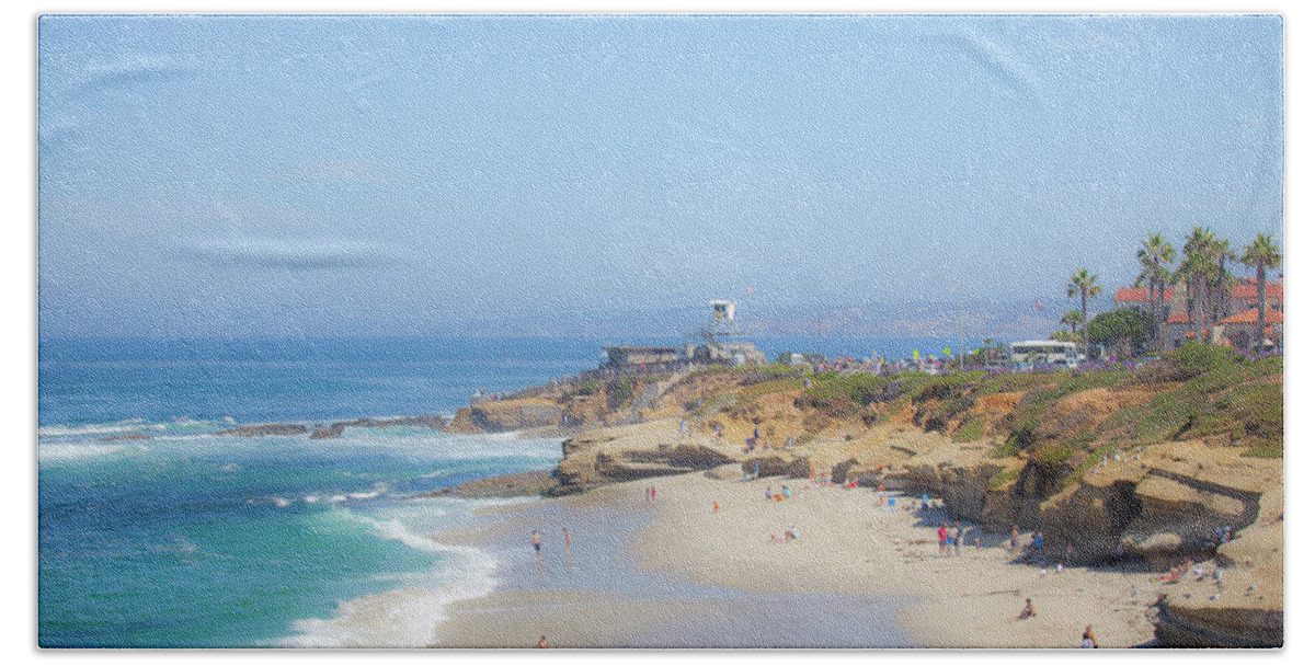 Summer At La Jolla Cove Hand Towel featuring the photograph La Jolla Cove by Catherine Walters