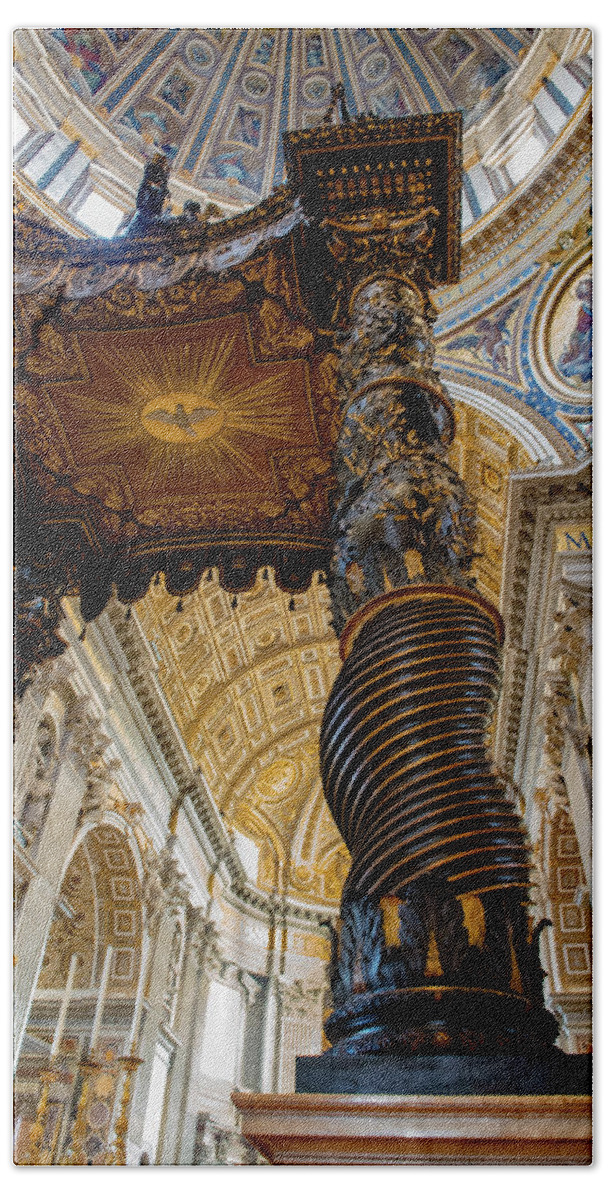 Baldacchino Di San Pietro Hand Towel featuring the photograph L'Altare di Bernini by Joseph Yarbrough