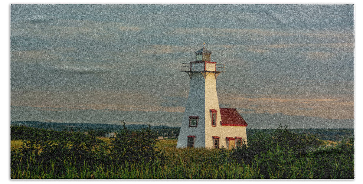 New London Bath Towel featuring the photograph Lighthouse Love by Marcy Wielfaert