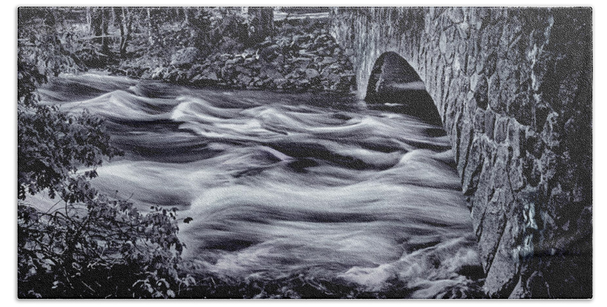 F3-wca-2001-b Hand Towel featuring the photograph Merced Under the Stone Arch - 3 by Paul W Faust - Impressions of Light