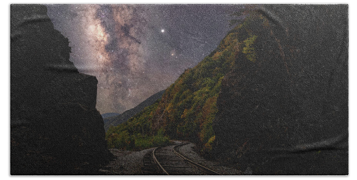 Crawford Bath Towel featuring the photograph Milky Way over Crawford Notch Railroad Tracks by William Dickman