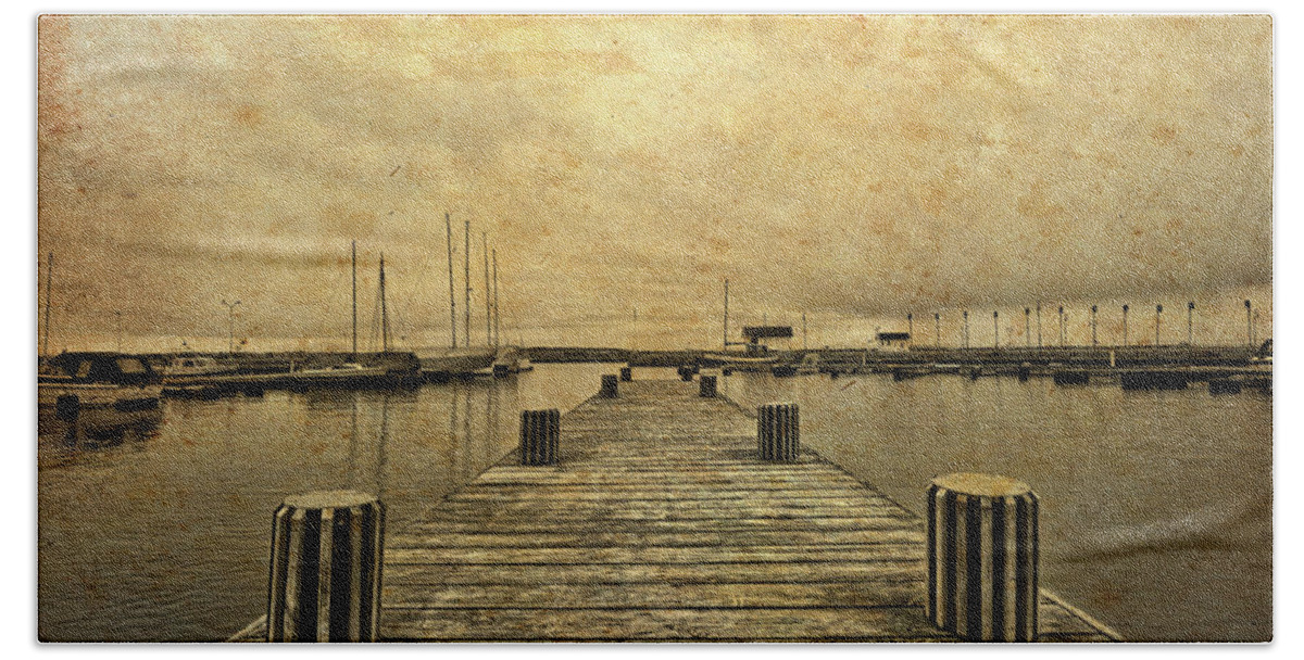 Asgardstrand Hand Towel featuring the photograph Norwegian Dock Canvas by Bill Chizek