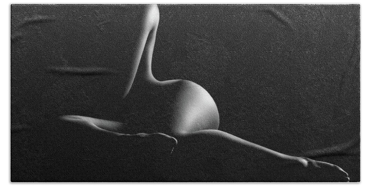 Woman Hand Towel featuring the photograph Nude woman bodyscape 40 by Johan Swanepoel