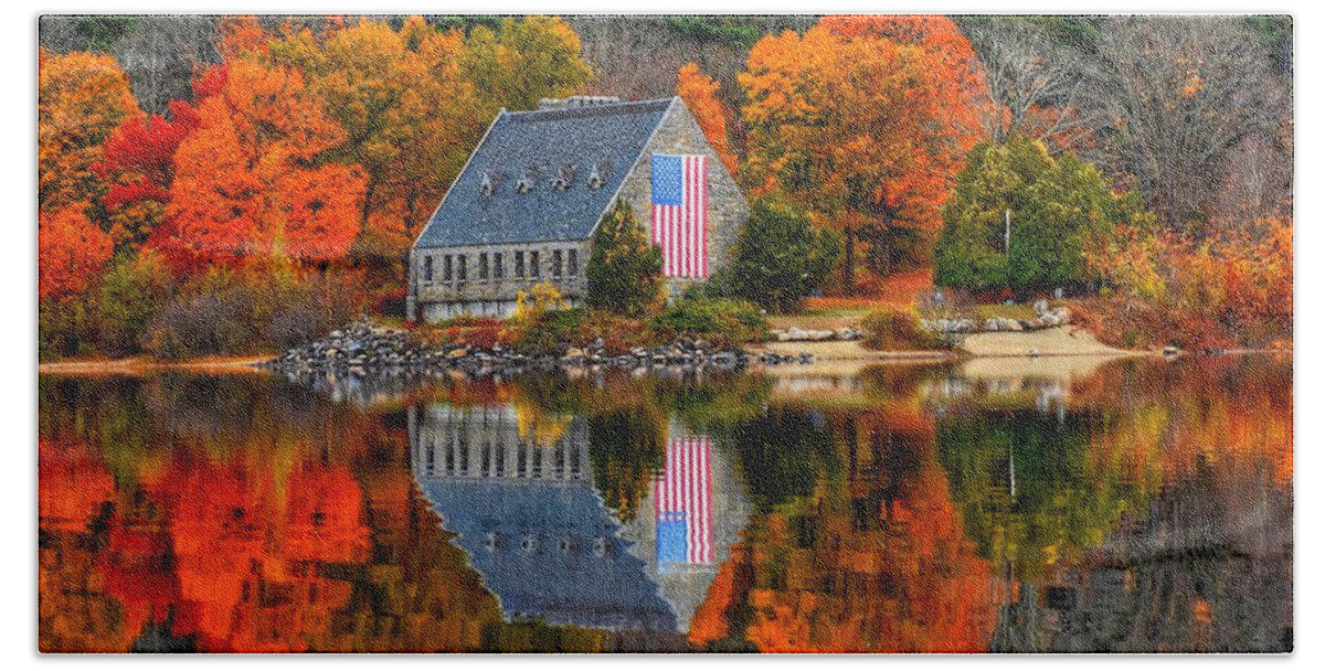 Old Stone Church Bath Towel featuring the photograph October reflections by Monika Salvan