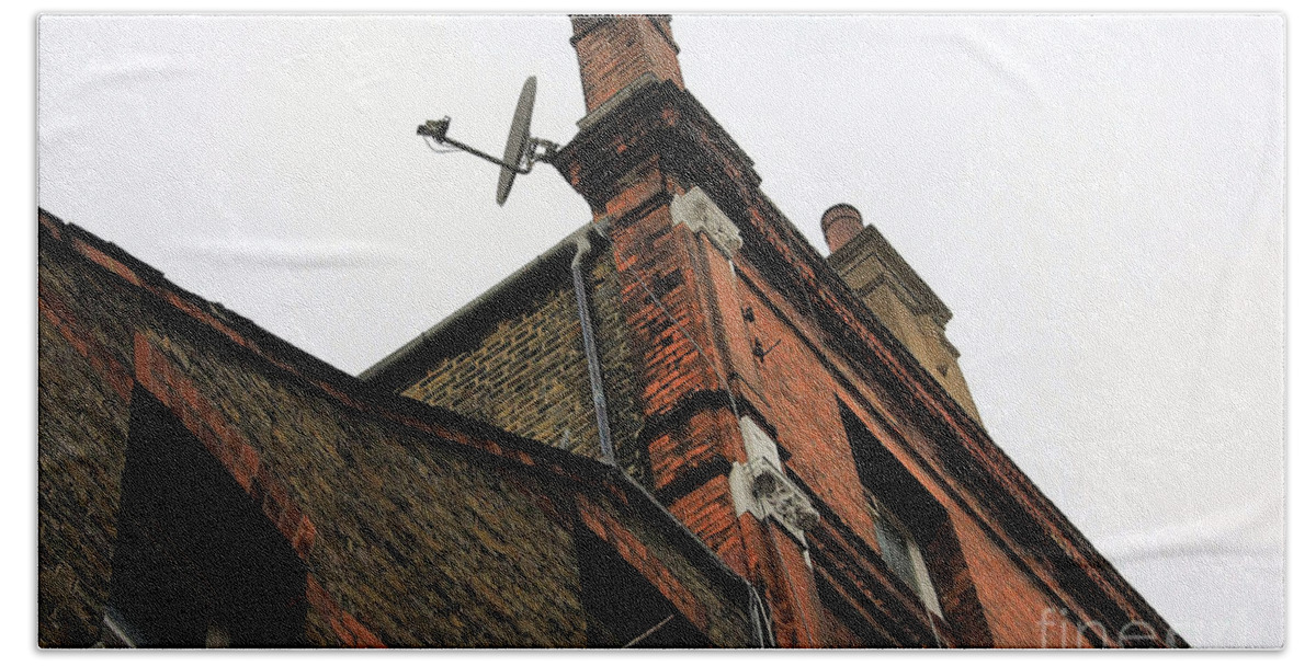 Old Hand Towel featuring the photograph Old Brick and High Tech - A Southwark Impression by Steve Ember
