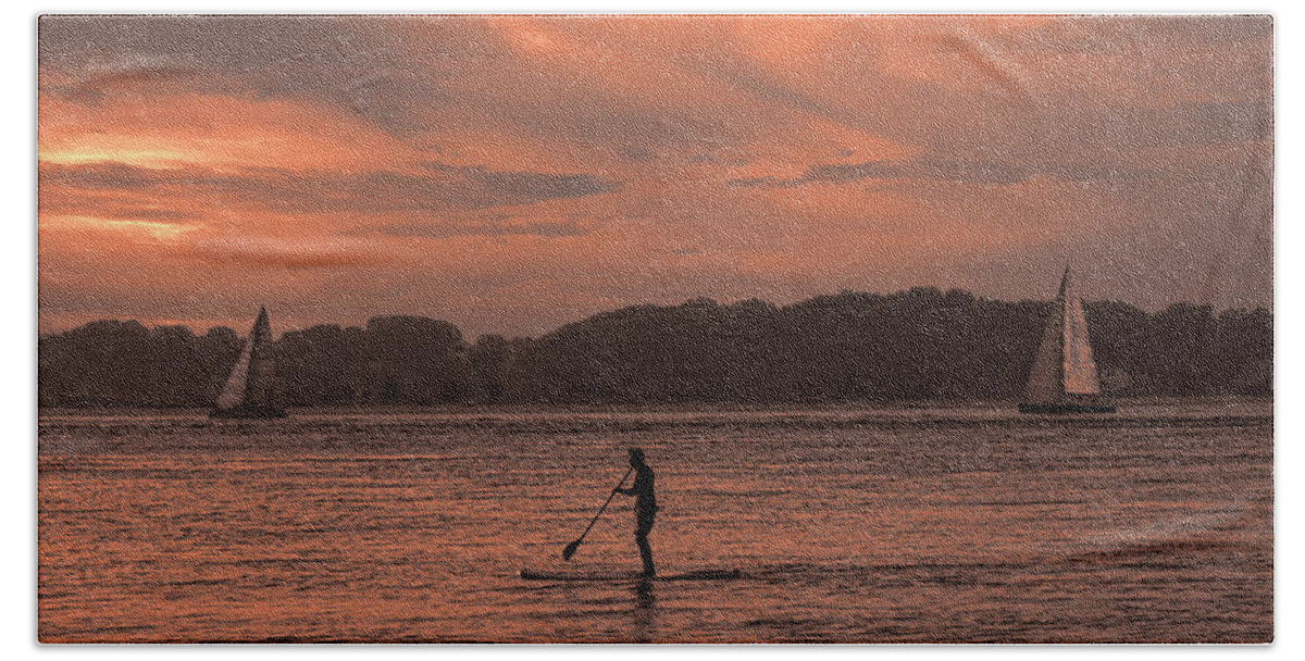 Sunrise Hand Towel featuring the photograph Paddleboarding On The Great Peconic Bay by Jeff Breiman