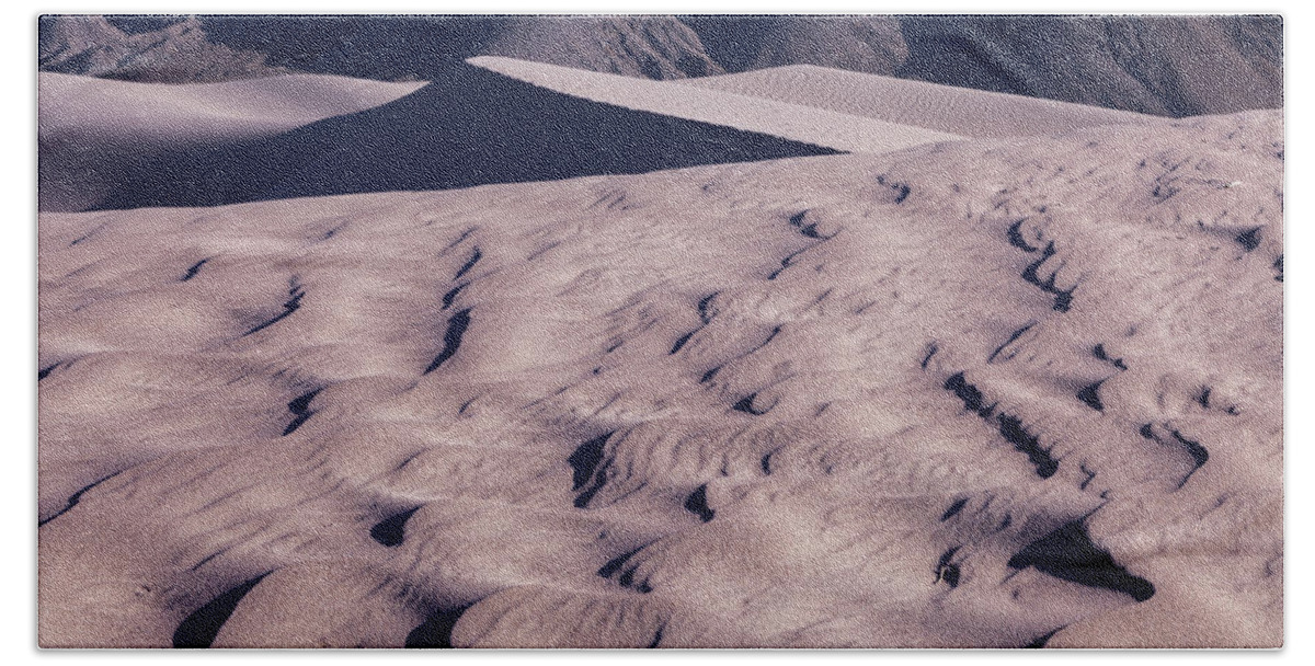 Panamint Dunes Bath Towel featuring the photograph Panamint Dunes 7 by Rick Pisio