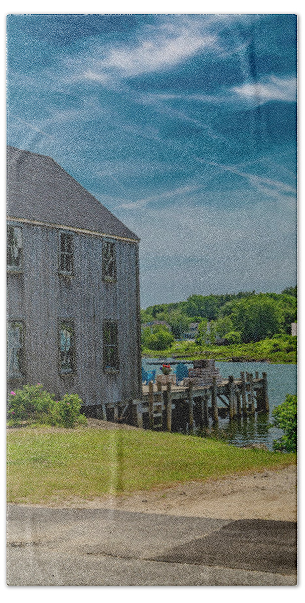 Kennebunkport Hand Towel featuring the photograph Peaceful View near Kennebunkport by Betsy Knapp