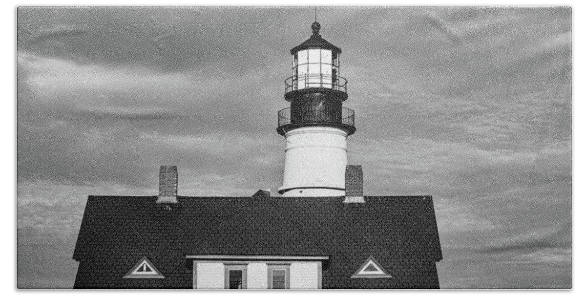 History Bath Towel featuring the photograph Portland Head Light by Kyle Lee