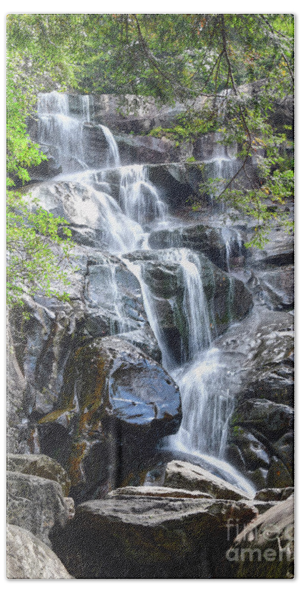 Ramsey Cascades Bath Towel featuring the photograph Ramsey Cascades 8 by Phil Perkins