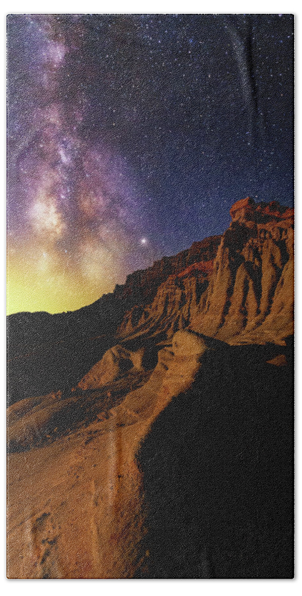 Milkyway Hand Towel featuring the photograph Red Rock by Tassanee Angiolillo