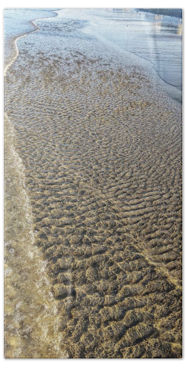Ocean Bath Towel featuring the photograph Ripple Effect by Portia Olaughlin