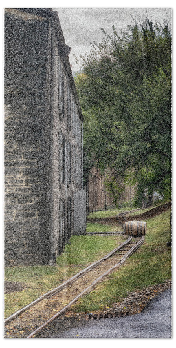 Woodford Reserve Bath Towel featuring the photograph Rolling on Down the Line by Susan Rissi Tregoning