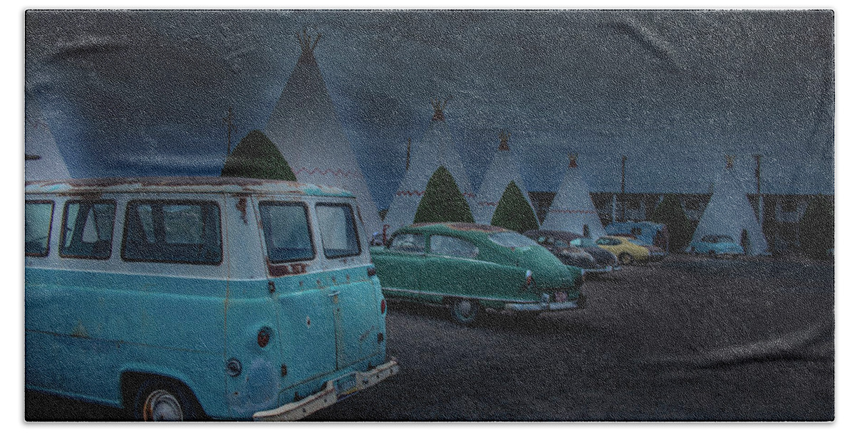 Route Bath Towel featuring the photograph Route66 Tipi's by Darrell Foster