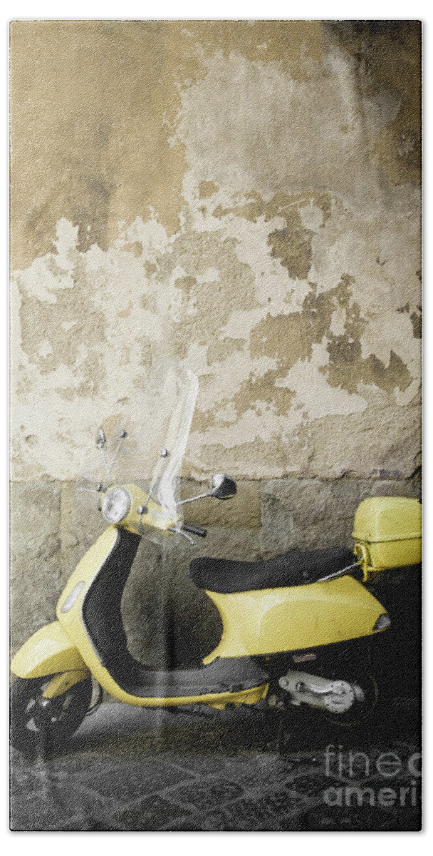 Motor Bath Towel featuring the photograph Scooter Florence Italy by Edward Fielding