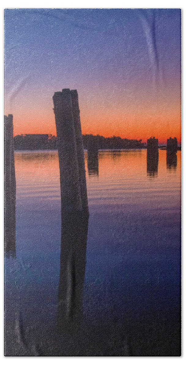 Pilings Bath Towel featuring the photograph Silver Lake Sunset 2010-10 22 by Jim Dollar