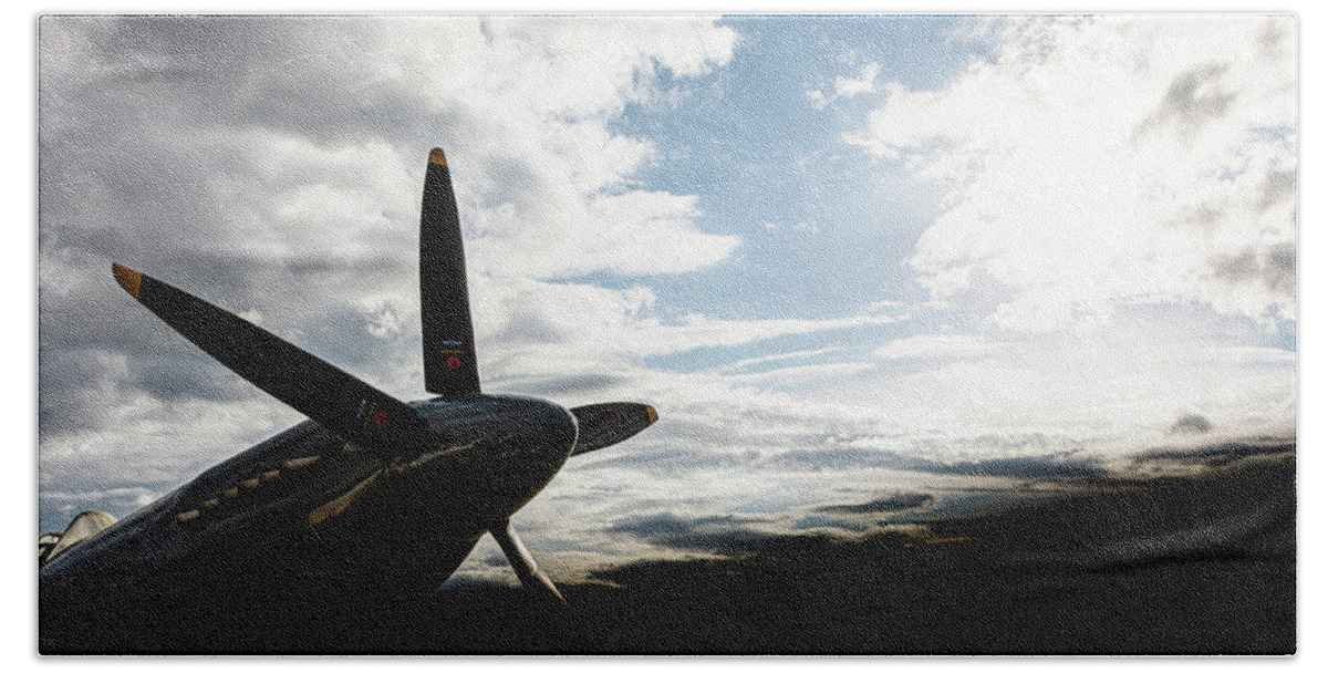 Air Bath Towel featuring the photograph Spitfire into the sun by Scott Lyons
