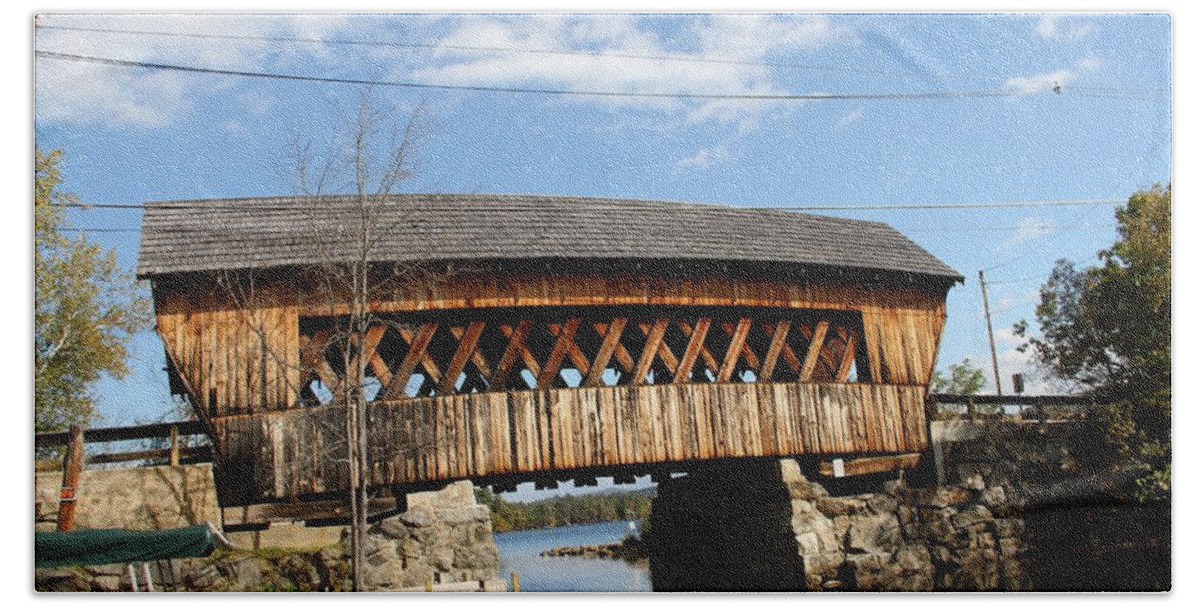 Squam River Hand Towel featuring the photograph Squam River Covered Bridge by Charlene Reinauer