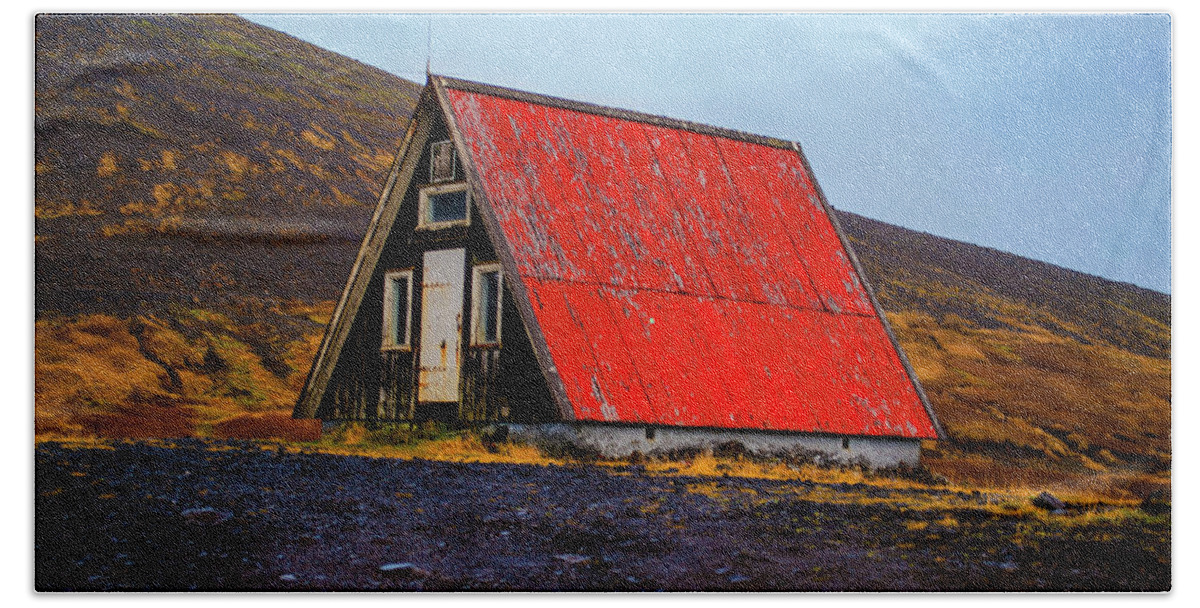 Iceland Bath Towel featuring the photograph Steep Roof Barn Western Iceland by Deborah Smolinske