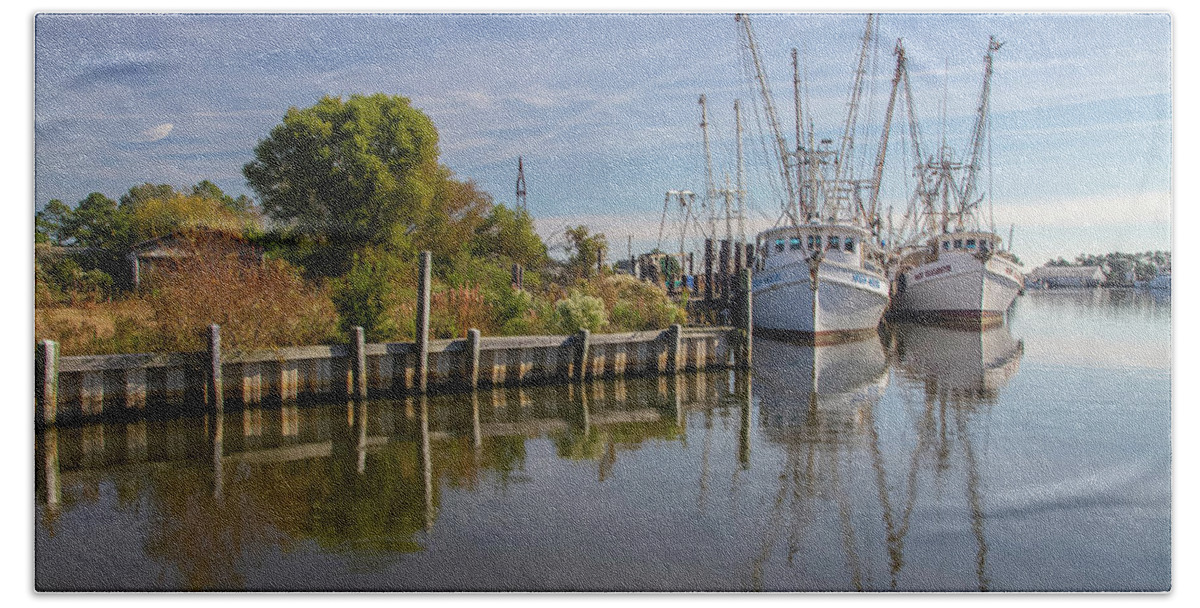 Shrimp Boats Bath Towel featuring the photograph Stumpy Point 2010-10 01 by Jim Dollar