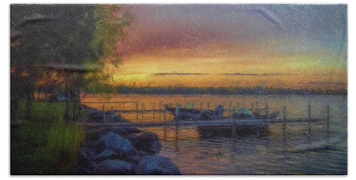Lake Bath Towel featuring the photograph Sundown on the lake by Will Wagner