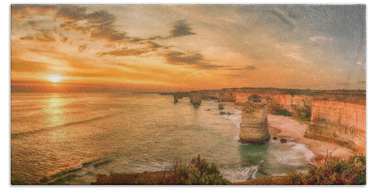 12apostles Bath Towel featuring the photograph Sunset at The Twelve Apostles by Chris Cousins