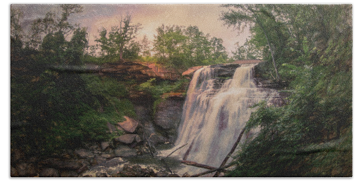 Falls Bath Towel featuring the photograph The Falls by Pheasant Run Gallery