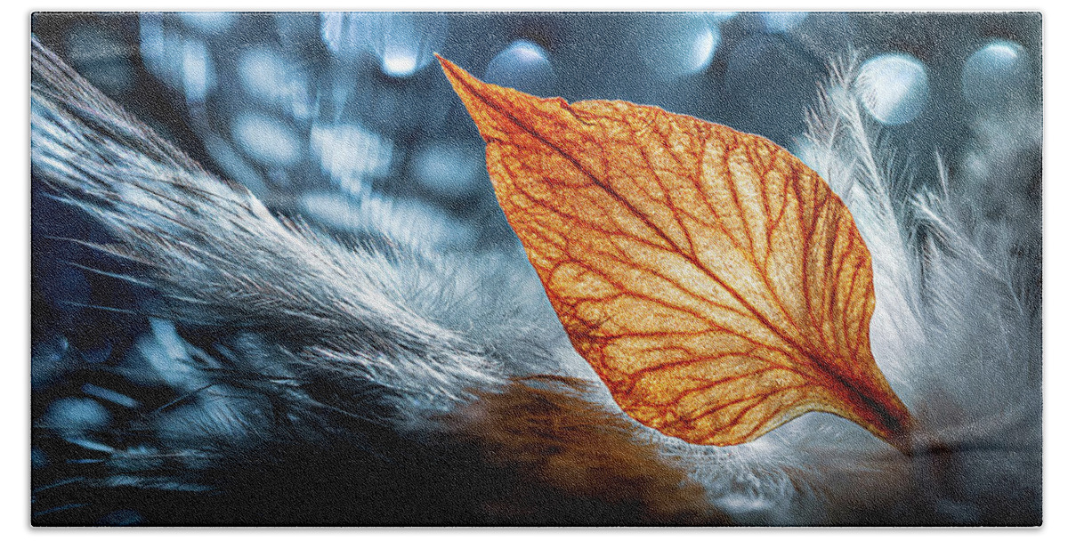 Leaf Bath Towel featuring the photograph The Vains of the Leaf by Luis Vasconcelos