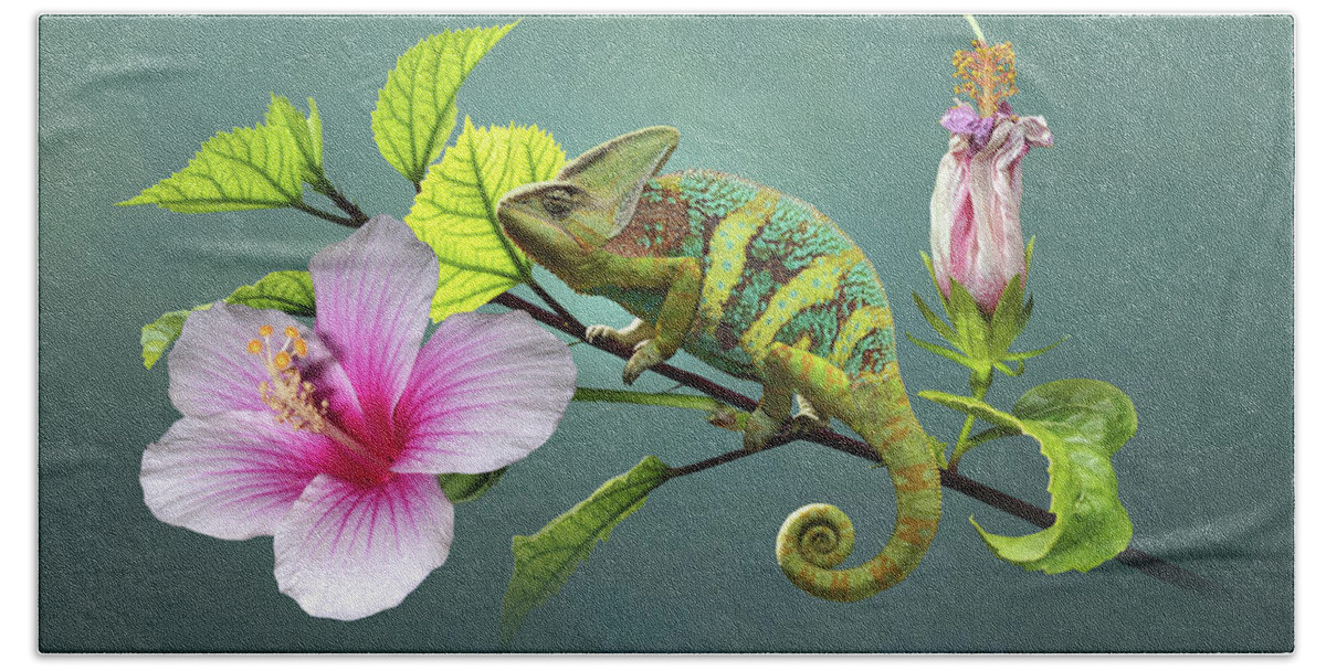 Lizard Bath Towel featuring the digital art The Veiled Chameleon of Florida by M Spadecaller