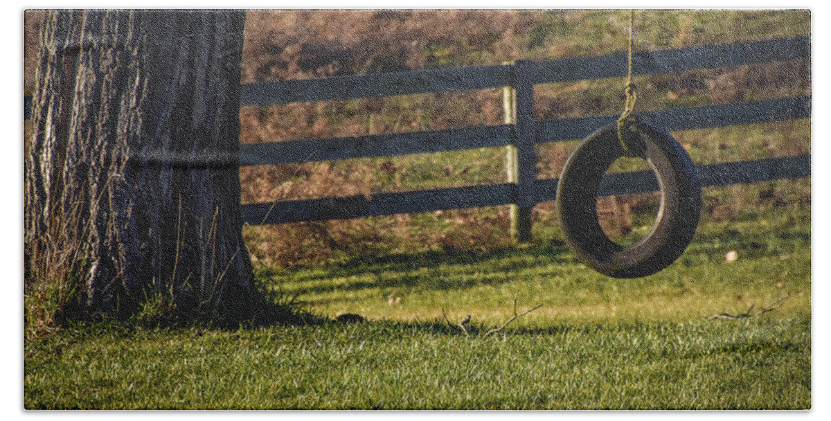 Tire Swing Bath Towel featuring the photograph Tire Swing by Michelle Wittensoldner
