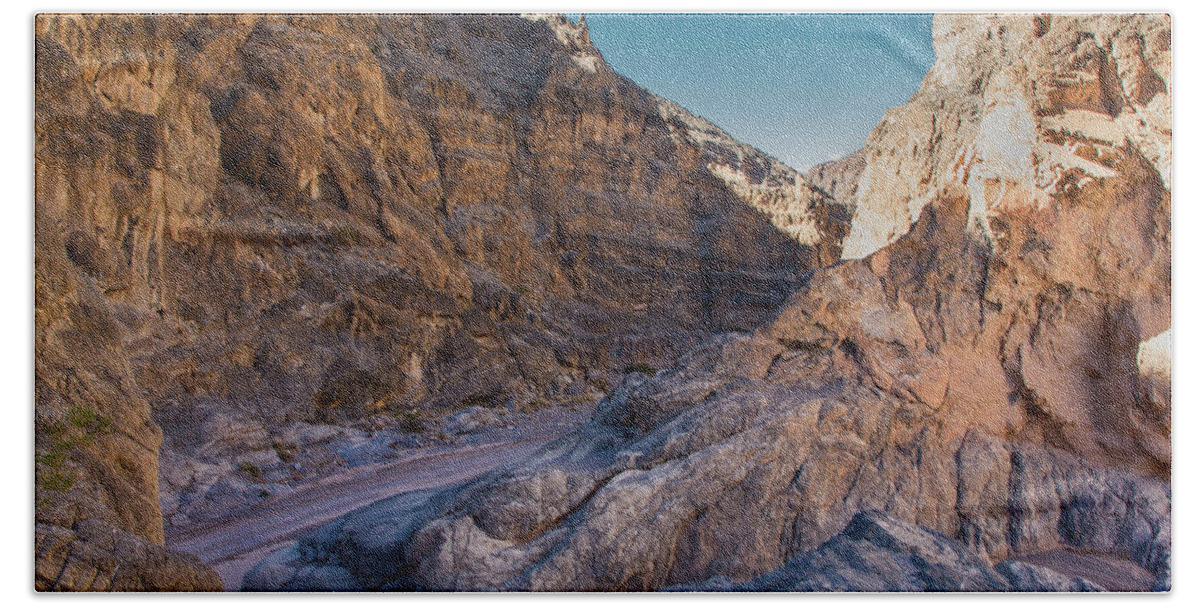 Titus Canyon Road Hand Towel featuring the photograph Titus Canyon Road by Jurgen Lorenzen