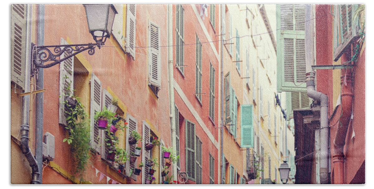 Old Town Nice France Wall Art Hand Towel featuring the photograph Vieux Nice - Nice, France by Melanie Alexandra Price