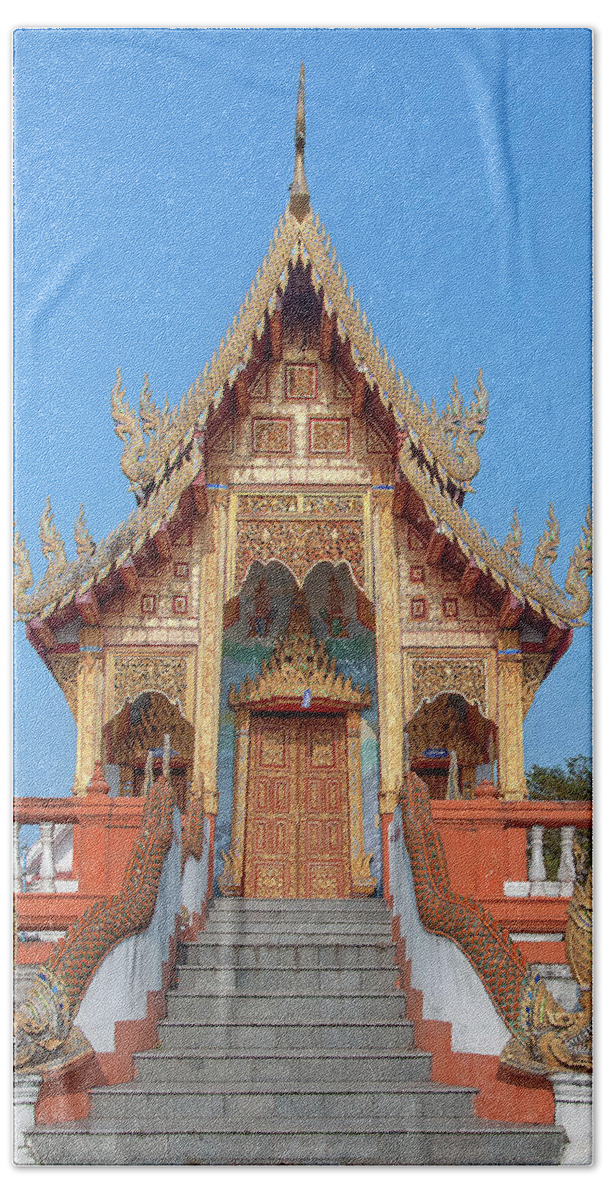 Scenic Hand Towel featuring the photograph Wat Nong Tong Phra Wihan DTHCM2639 by Gerry Gantt