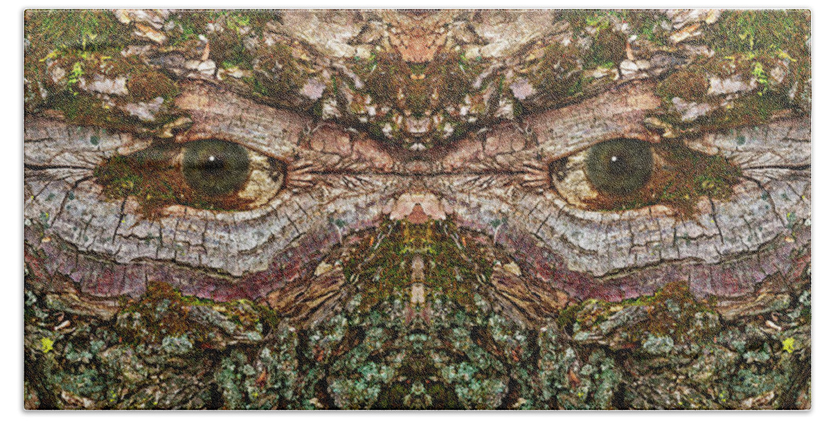 Wood Tree Eye Freaky Mask Scary Ent Organic Life Moss Algae Eyes Eyeball Watching Watcher Abstract Psychodelic Nightmare Frightful Monster Dark Forest “green Man” Bath Sheet featuring the photograph Watcher in the Wood #1 - Human face and eyes hiding in mirrored tree feature- Green Man by Peter Herman