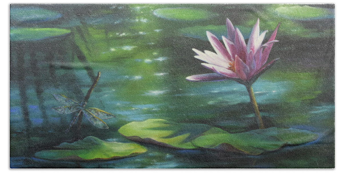 Water Lilies Bath Towel featuring the painting Dragonfly and Waterlily by Lynne Pittard